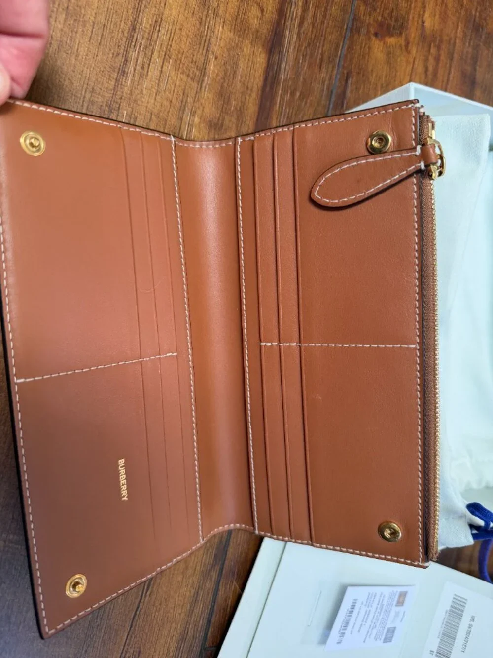 Burberry Wallet - Picture 4 of 6